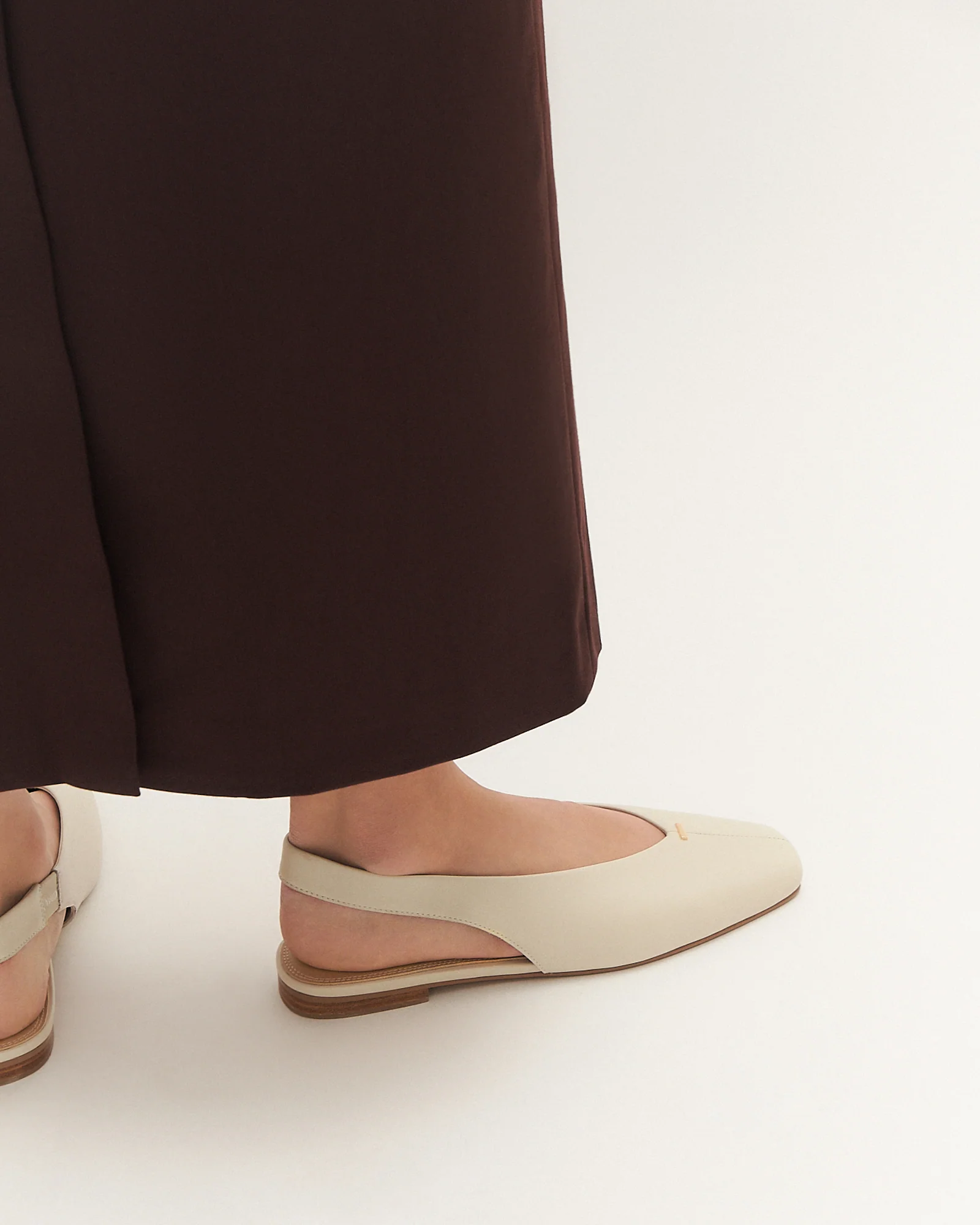 ASHLEE DRESS FLATS OFF WHITE LEATHER - Image 2