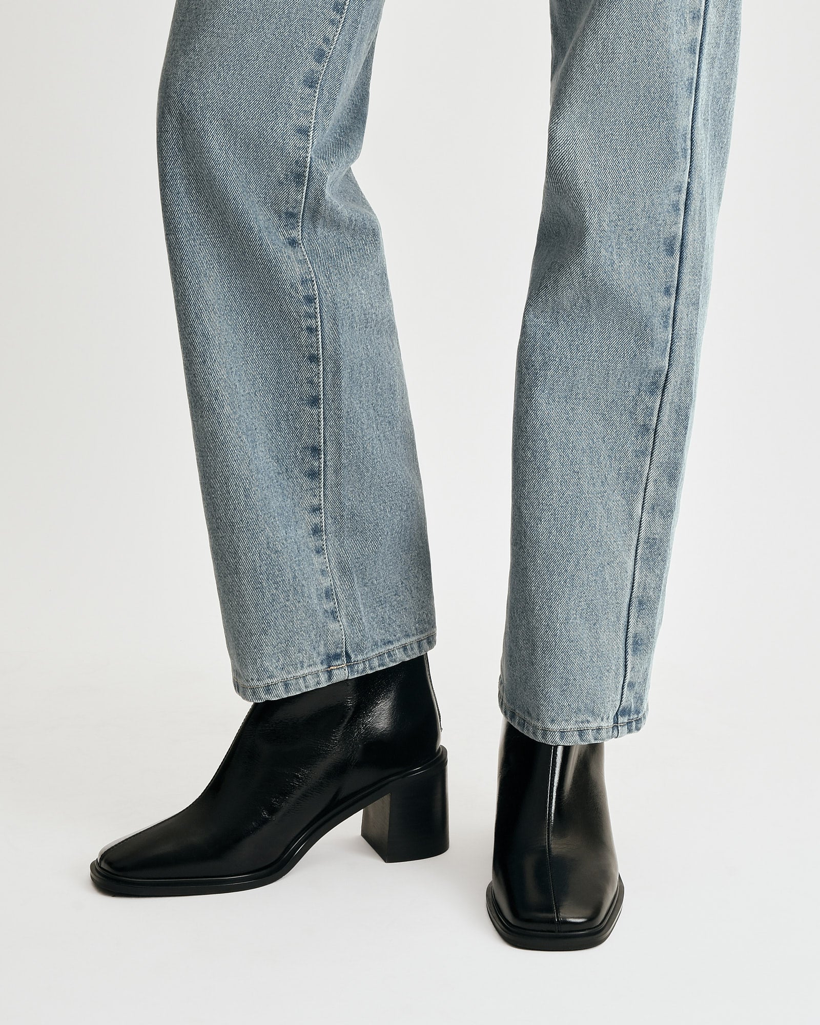 COLBY MID ANKLE BOOTS BLACK LEATHER - Image 2
