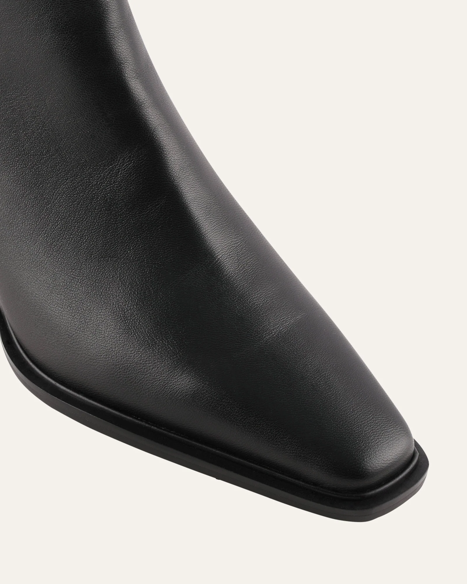 FARROW FLAT ANKLE BOOTS BLACK LEATHER - Image 4