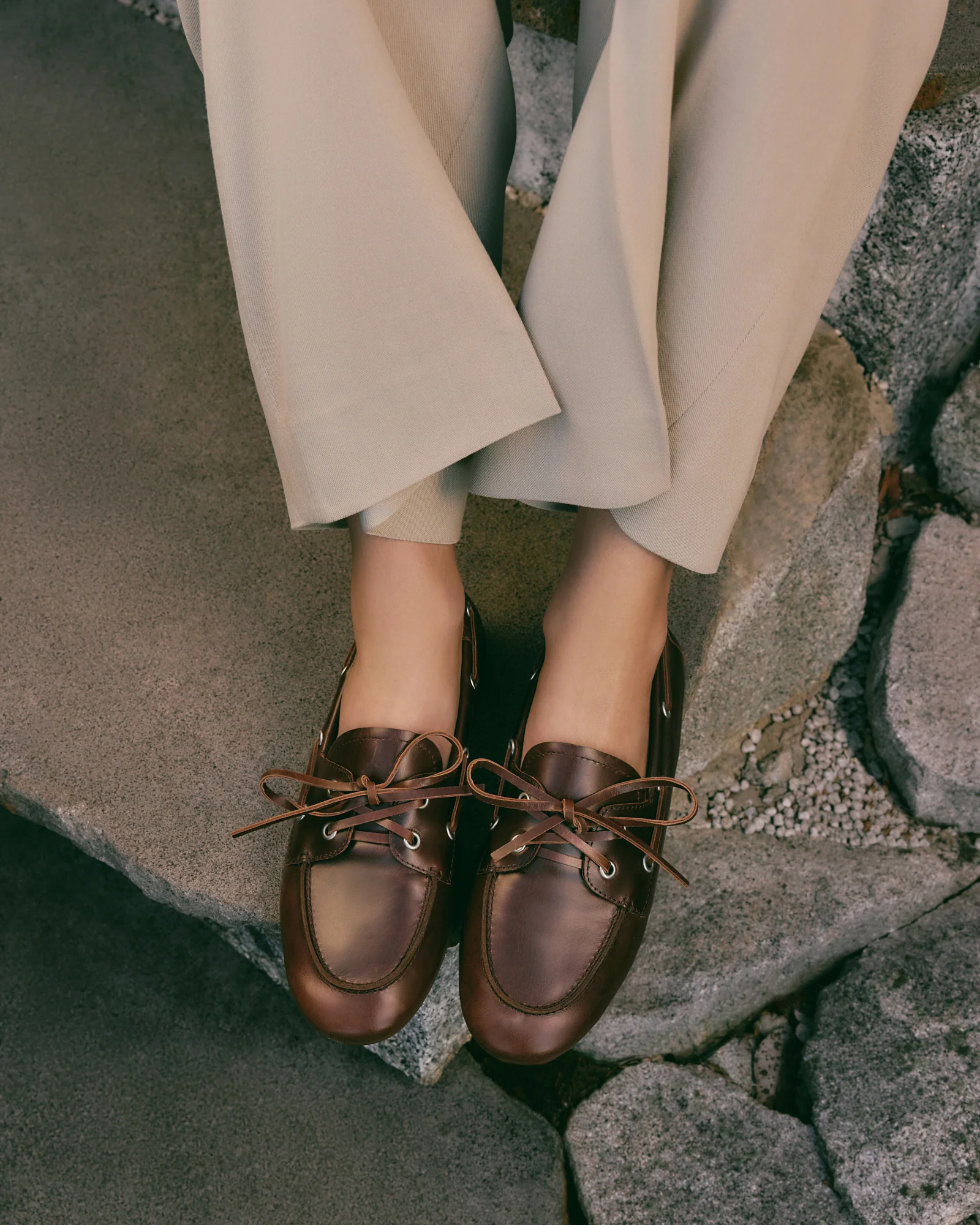 HELM LOAFERS PECAN WAXED LEATHER - Image 2