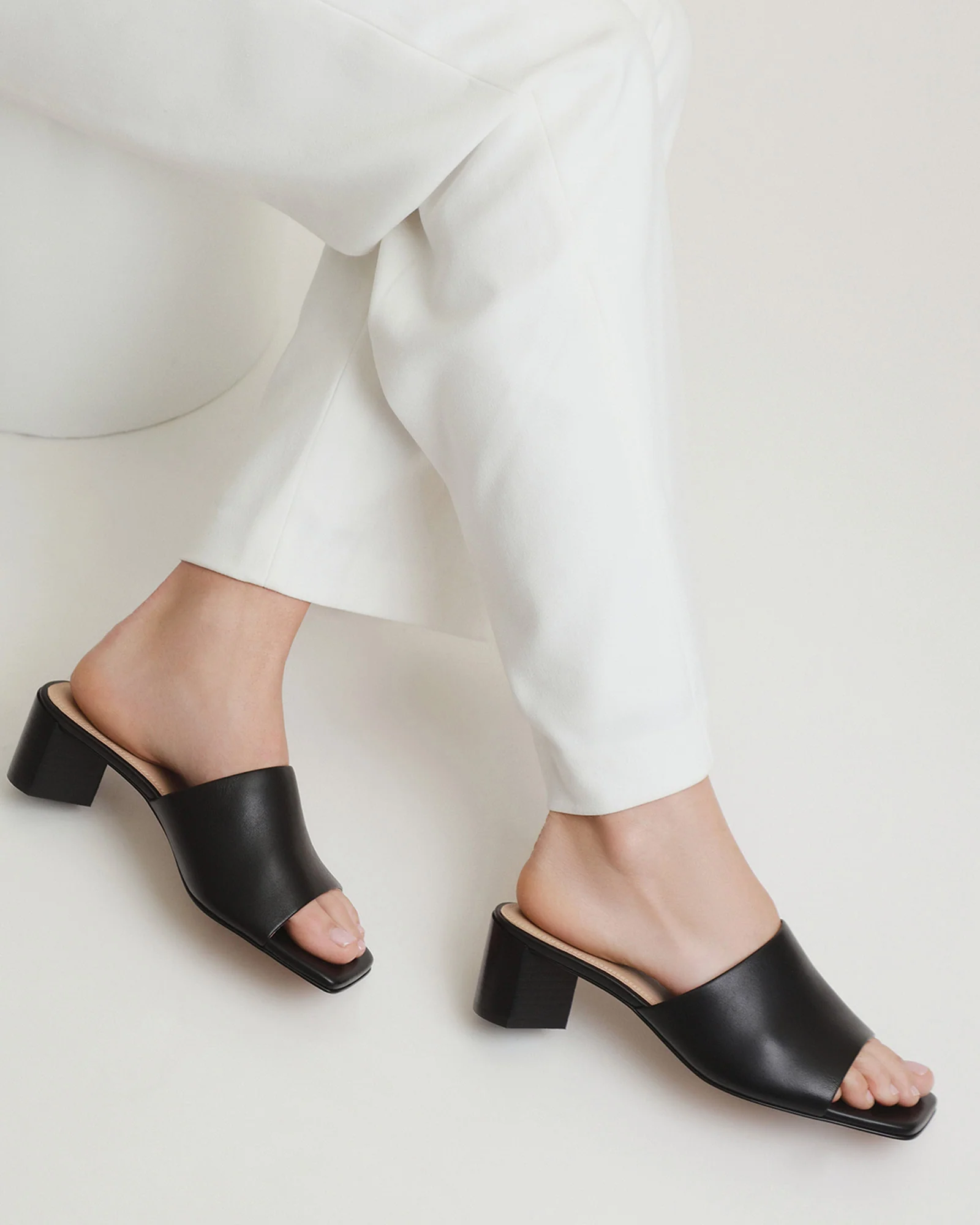 HERBIE MID HEEL SANDALS BLACK LEATHER - Image 8