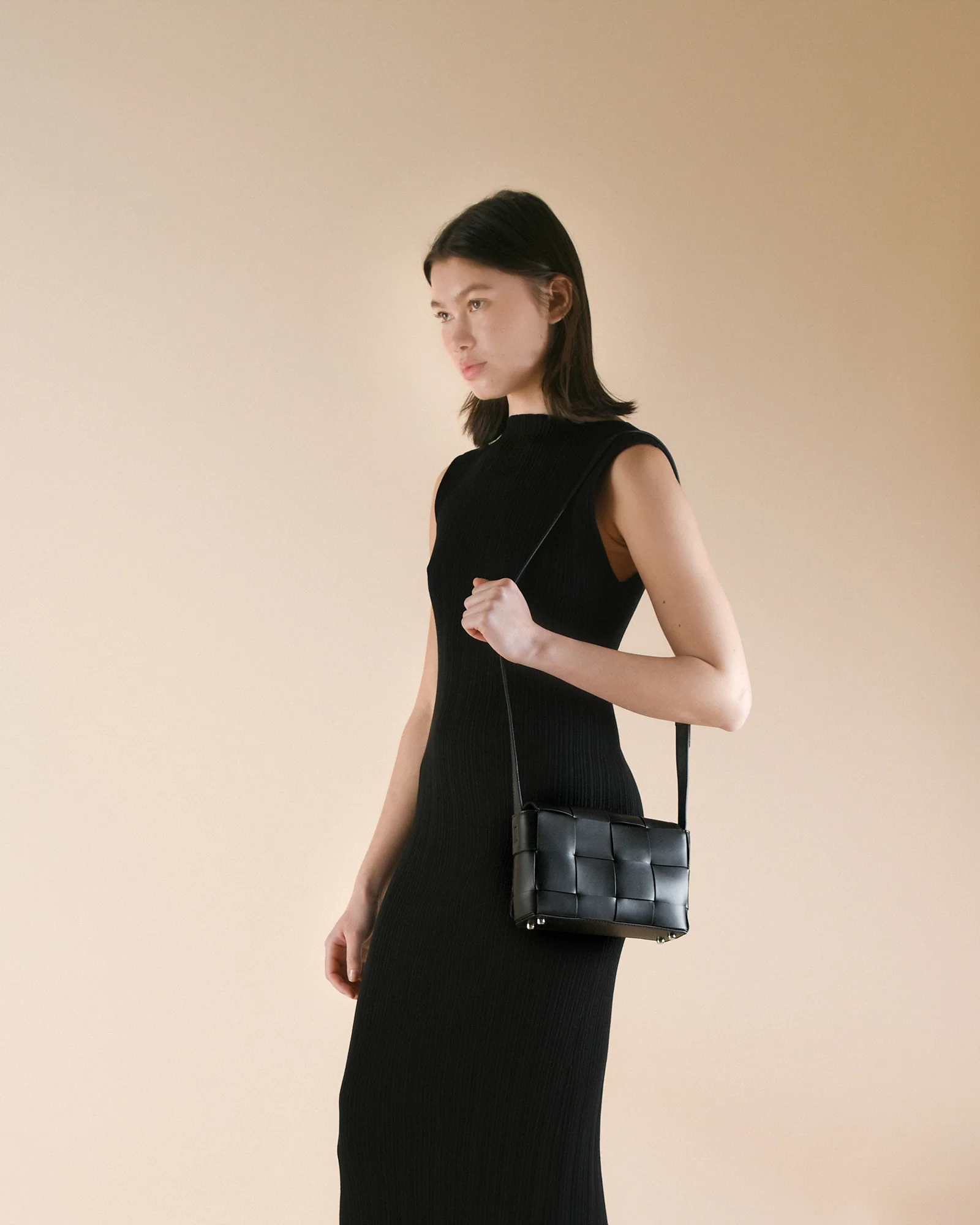 HONEY CROSS BODY BAG BLACK LEATHER - Image 7