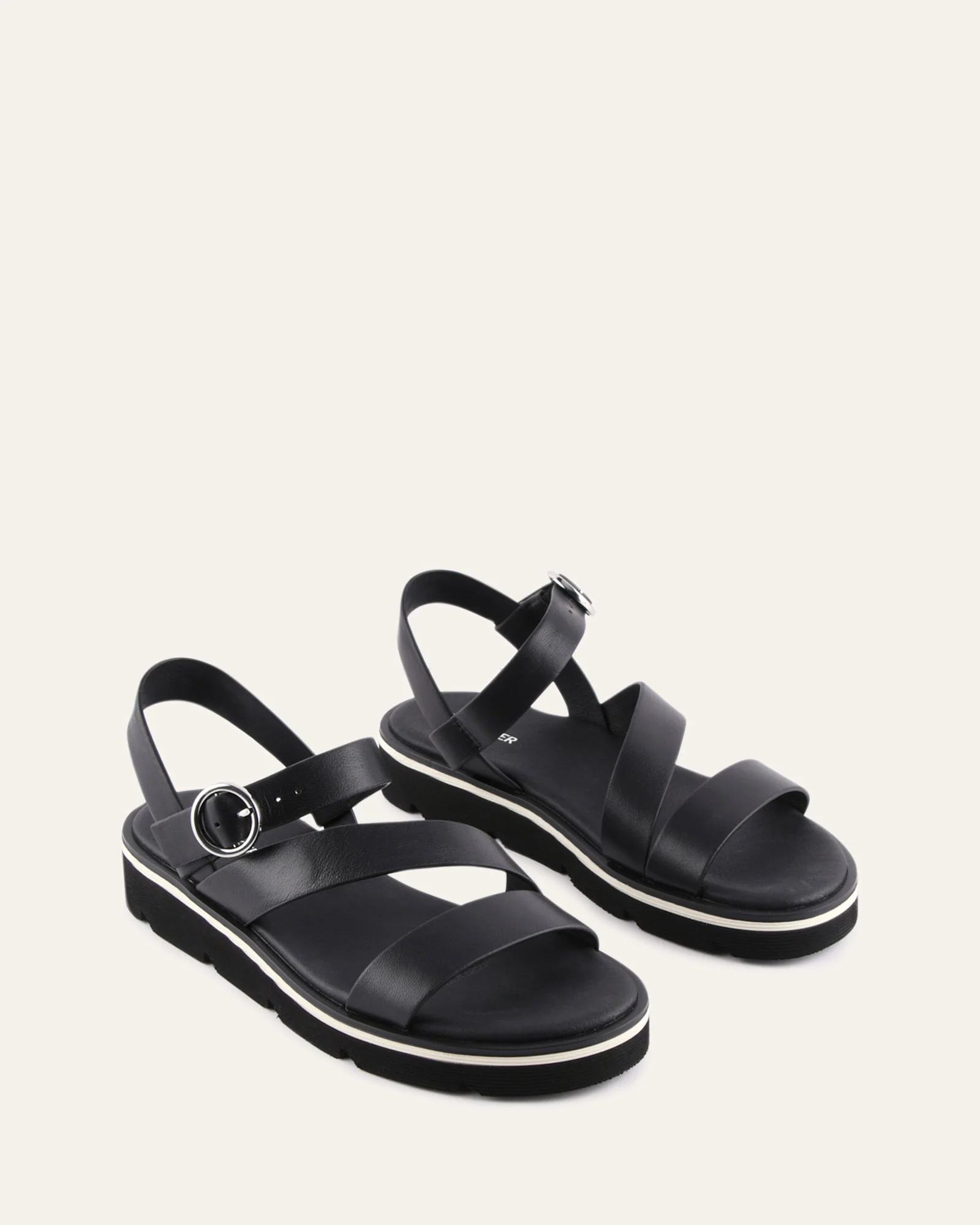 IONA FLAT SANDALS BLACK LEATHER - Image 3