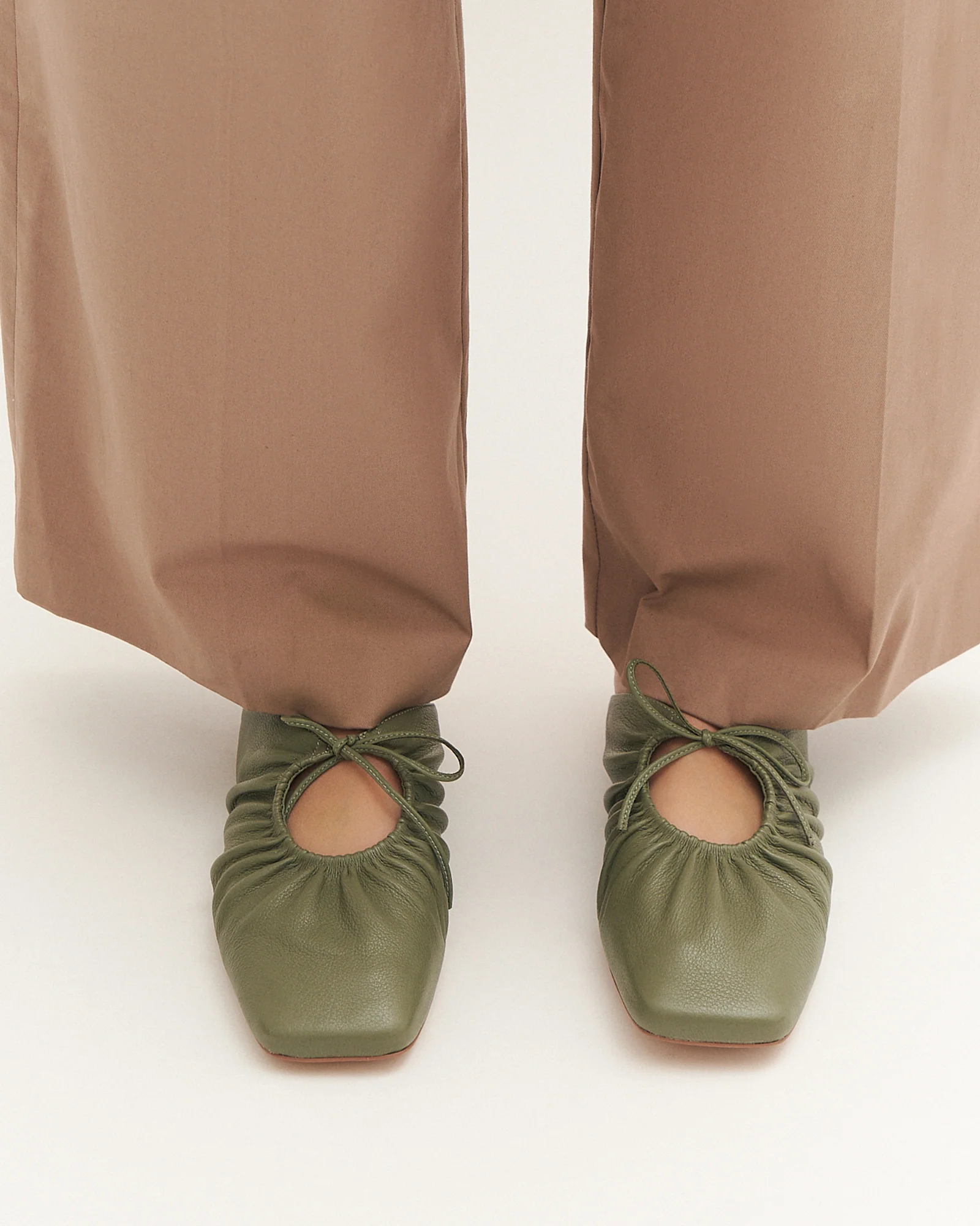 KEVA CASUAL FLATS SAGE LEATHER - Image 7