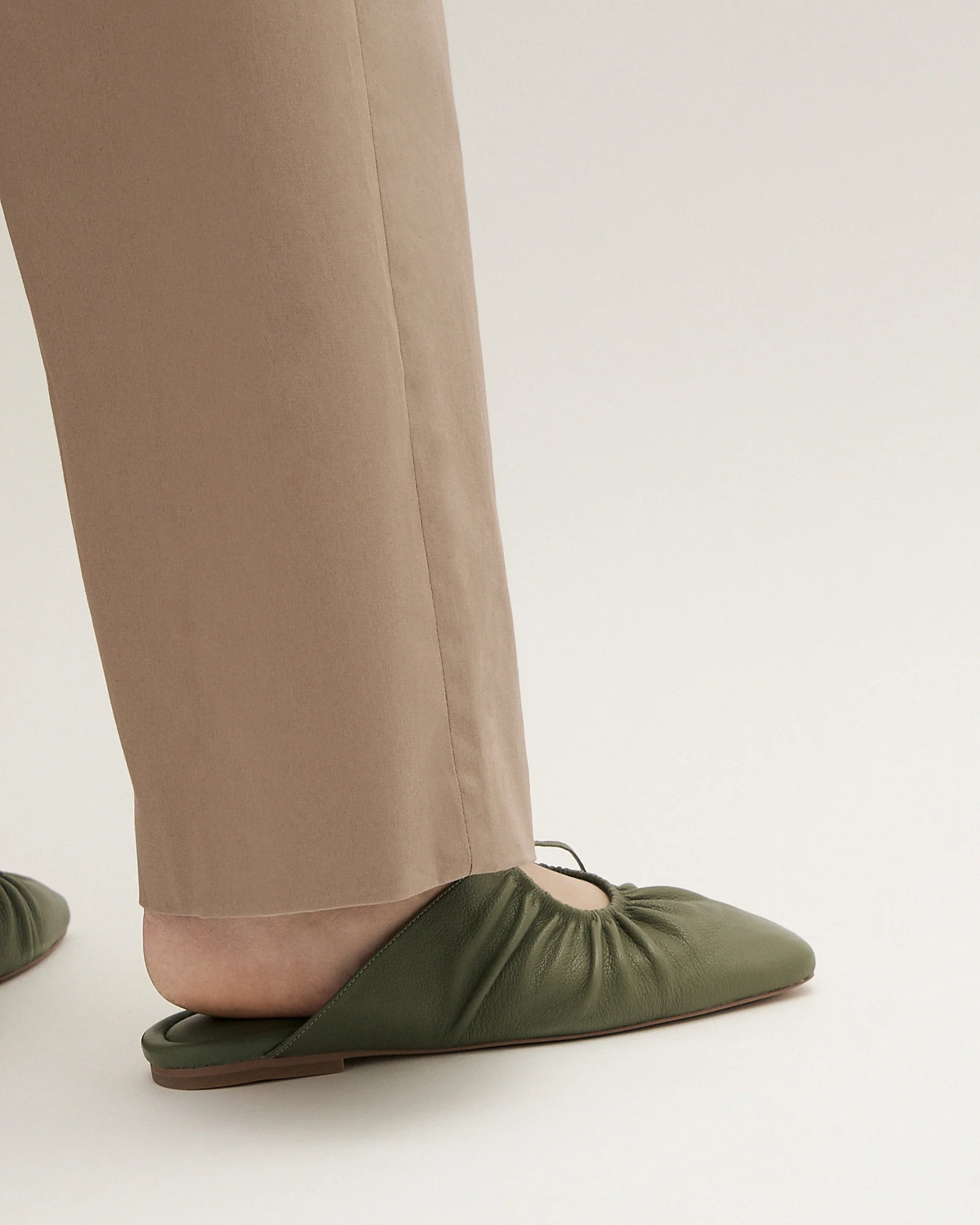 KEVA CASUAL FLATS SAGE LEATHER - Image 8