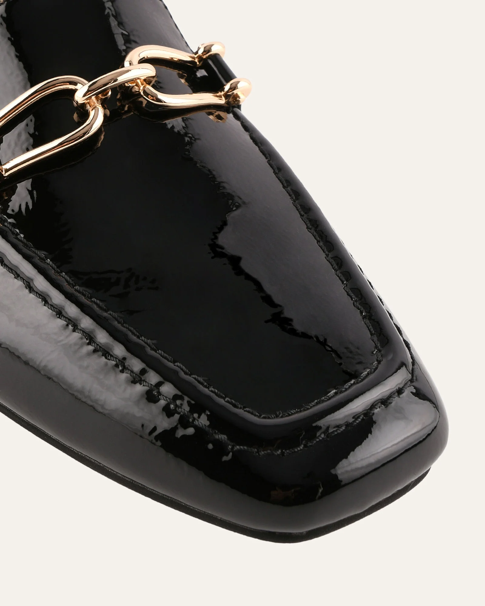 OCTAVIA LOAFERS BLACK CRINKLE PATENT - Image 4