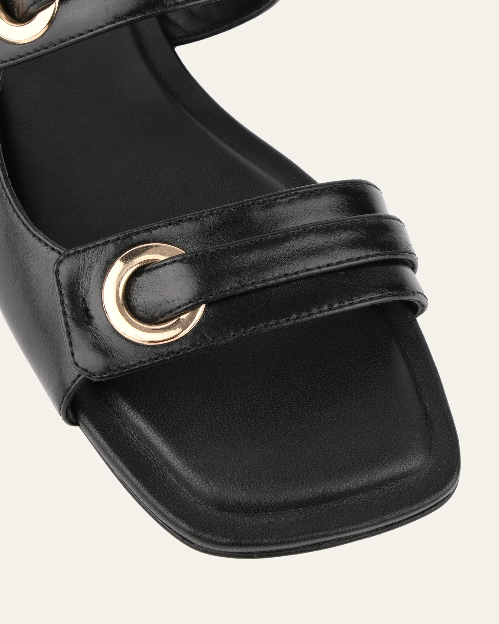 QUILL FLAT SANDALS BLACK LEATHER - Image 6