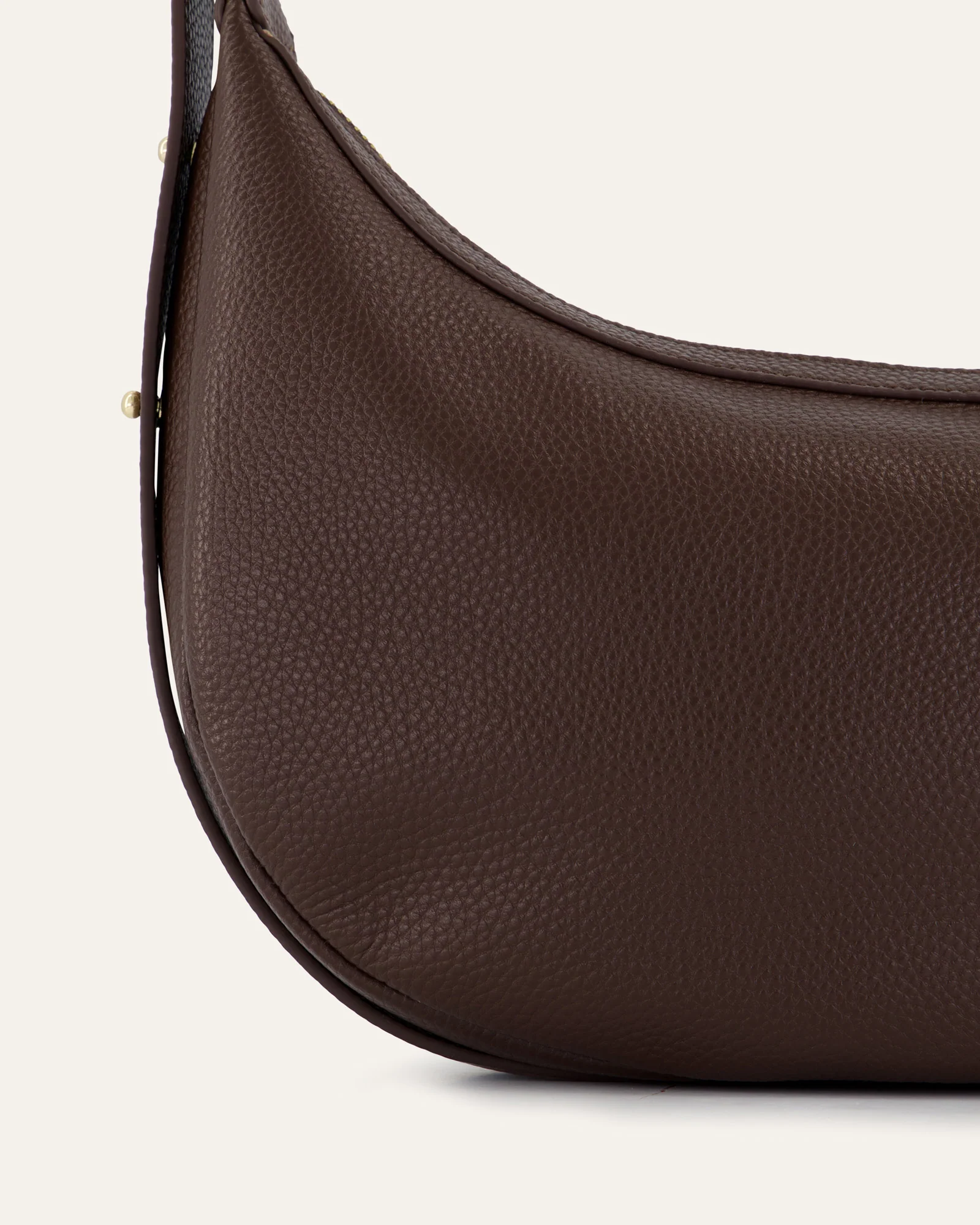 TAYA SHOULDER BAG BITTER CHOC LEATHER - Image 3