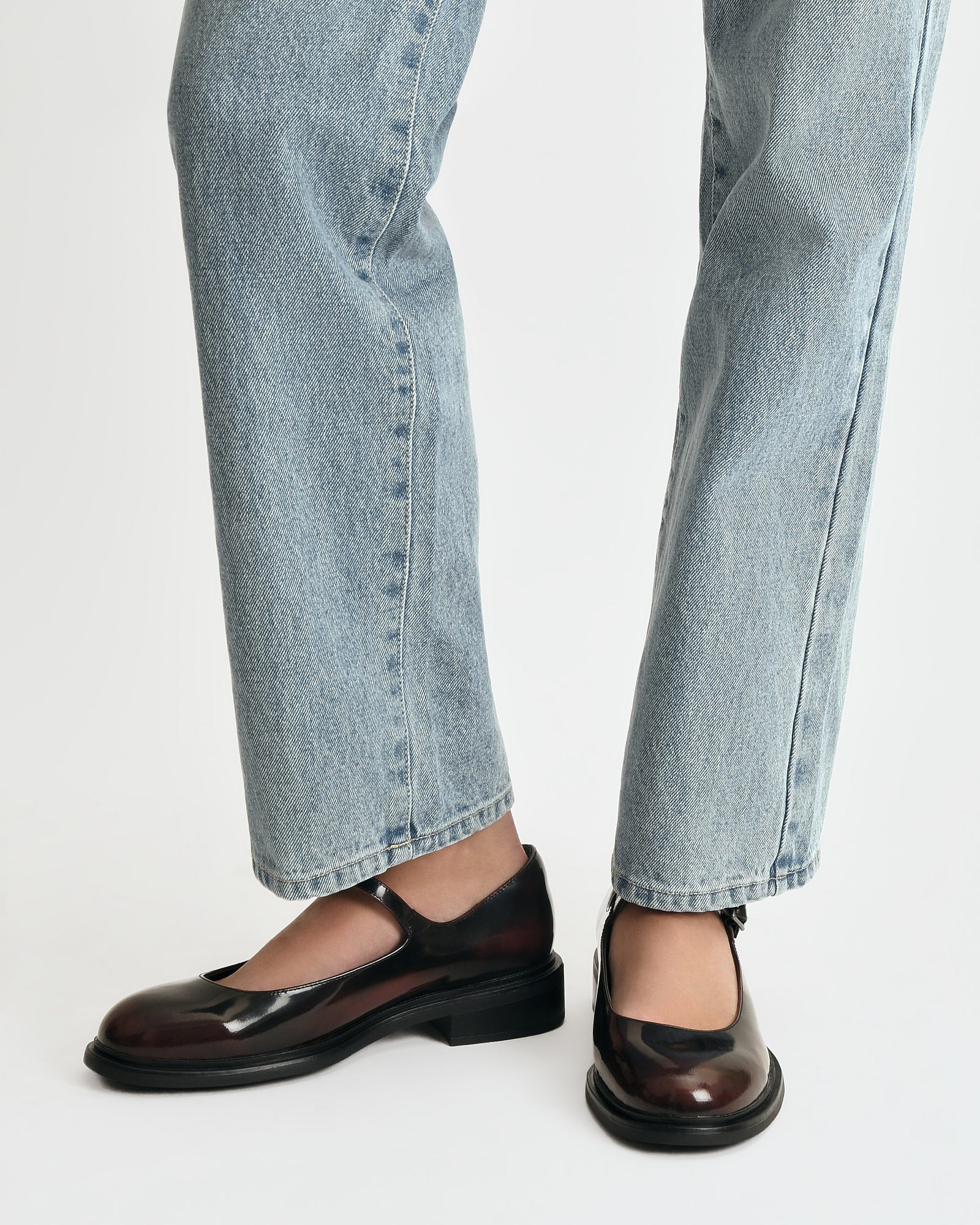 WILDE CASUAL FLATS BURGUNDY LEATHER - Image 2