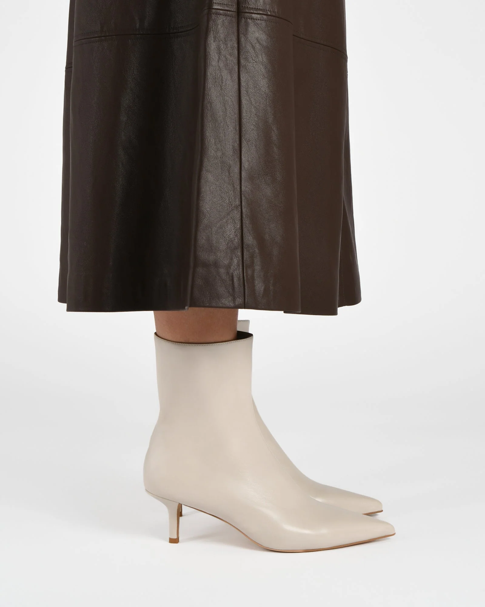 WINNIE MID ANKLE BOOTS OFF WHITE LEATHER - Image 10