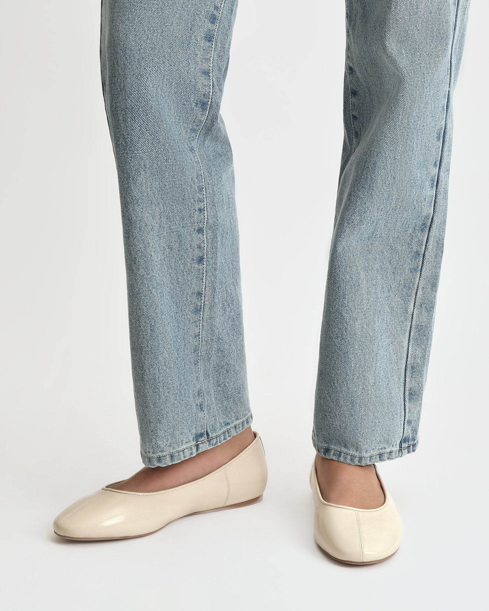 YARRA DRESS FLATS OFF WHITE LEATHER - Image 2